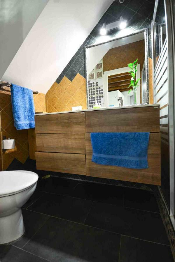 Casa Alfalfa 2 Dormitorios Terraza Y Solarium Privado Sevilla Bagian luar foto